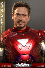 Marvel's The Avengers Movie Masterpiece Diecast Action Figure 1/6 Iron Man Mark VI (2.0) with Suit-Up Gantry 32 cm 4895228613356