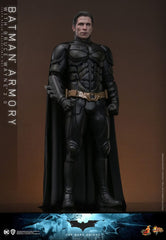 The Dark Knight Movie Masterpiece Action Figures & Diorama 1/6 Batman Armory with Bruce Wayne (2.0) 30 cm 4895228618085