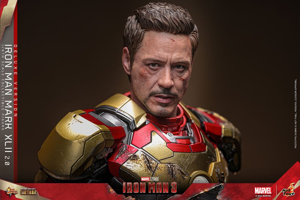 Iron Man 3 Movie Masterpiece Diecast Action Figure 1/6 Iron Man Mark XLII (2.0) Deluxe 32 cm 4895228619044