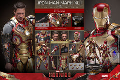 Iron Man 3 Movie Masterpiece Diecast Action Figure 1/6 Iron Man Mark XLII (2.0) Deluxe 32 cm 4895228619044