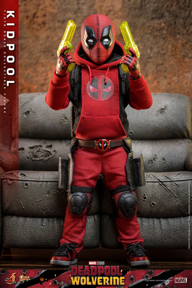 Deadpool & Wolverine Movie Masterpiece Action Figure 1/6 Kidpool 22 cm 4895228619266