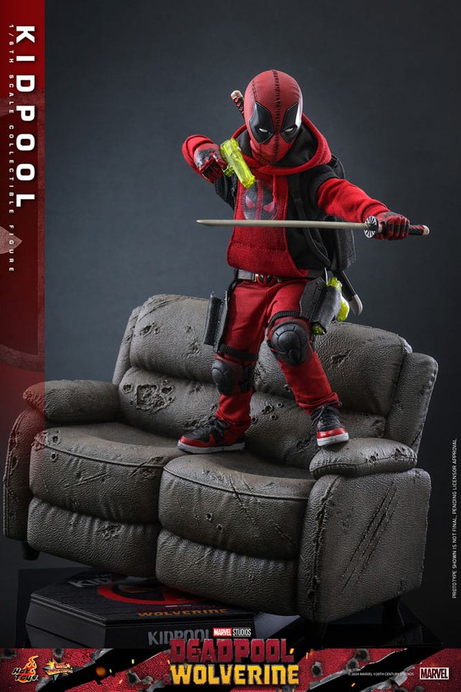 Deadpool & Wolverine Movie Masterpiece Action Figure 1/6 Kidpool 22 cm 4895228619266