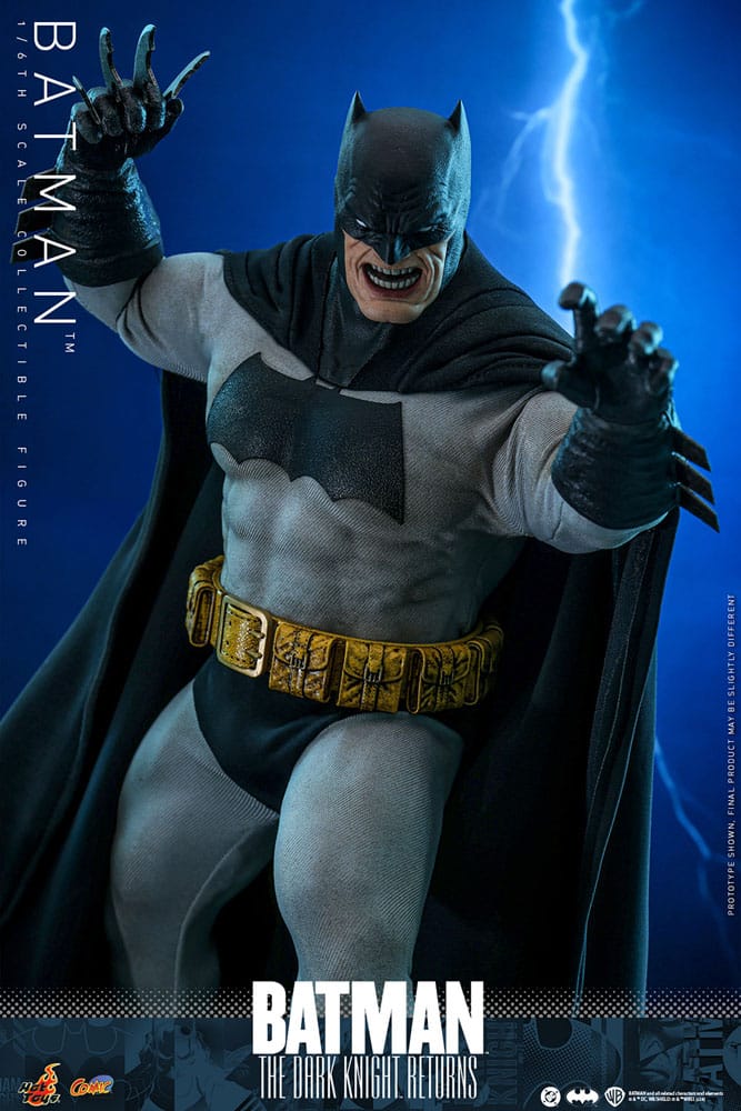 Batman: The Dark Knight Returns Comic Masterpiece Action Figure 1/6 Batman 32 cm 4895228620293