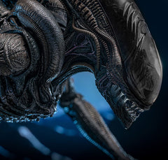 Alien: Romulus Movie Masterpiece Action Figure 1/6 Scorched Xenomorph 44 cm 4895228620361