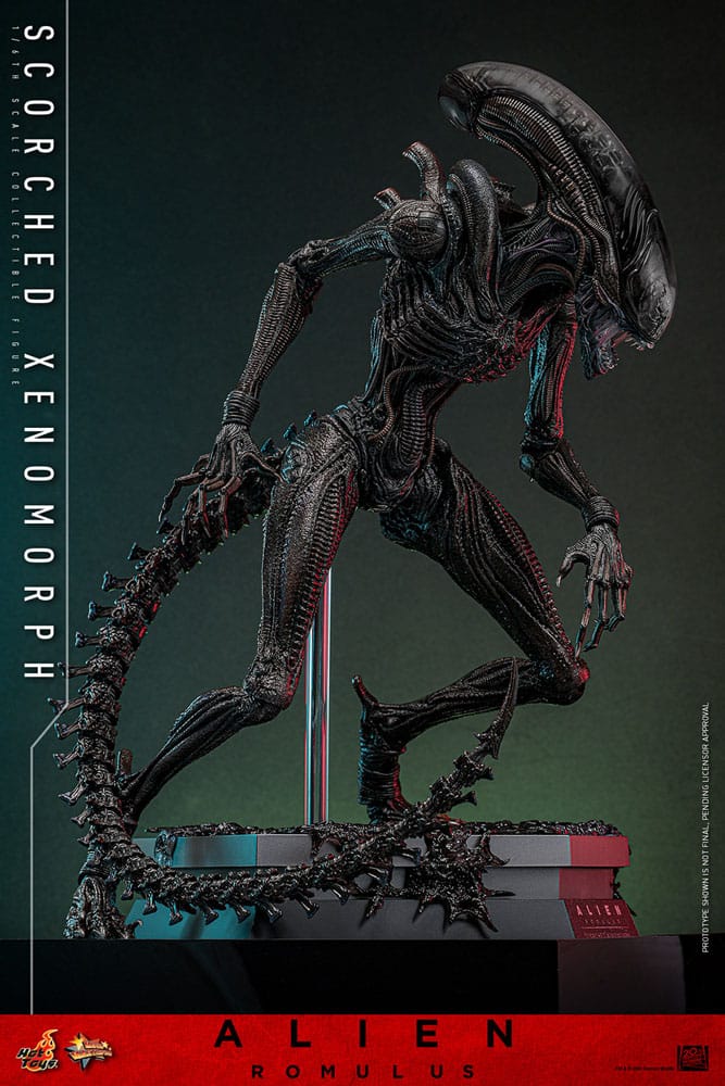 Alien: Romulus Movie Masterpiece Action Figure 1/6 Scorched Xenomorph 44 cm 4895228620361