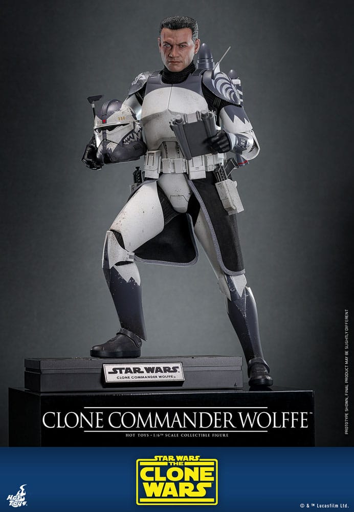 Star Wars: The Clone Wars Action Figure 1/6 Clone Commander Wolffe 30 cm 4895228620491