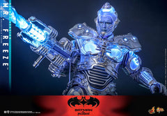 Batman & Robin Movie Masterpiece Action Figure 1/6 Mr. Freeze Deluxe Version 33 cm 4895228621306