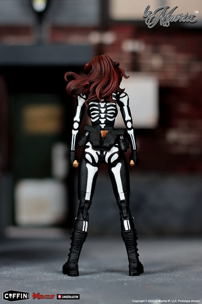 La Muerta Executive Replica Action Figure 1/1 0614614989301