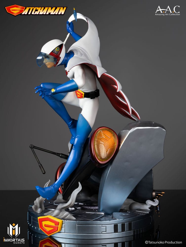 Gatchaman Amazing Art Collection Statue Ken the Eagle, The Leader of the Science Ninja Team 34 cm 3770010017127