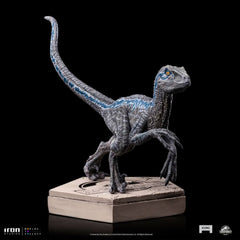 Jurassic World Icons Statue Velociraptor Blue 0618231952045