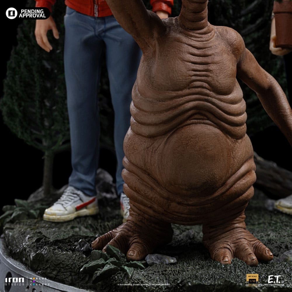 E.T. The Extra-Terrestrial Deluxe Art Scale Statue 1/10 E.T., Elliot and Gertie 19 cm 0618231954513