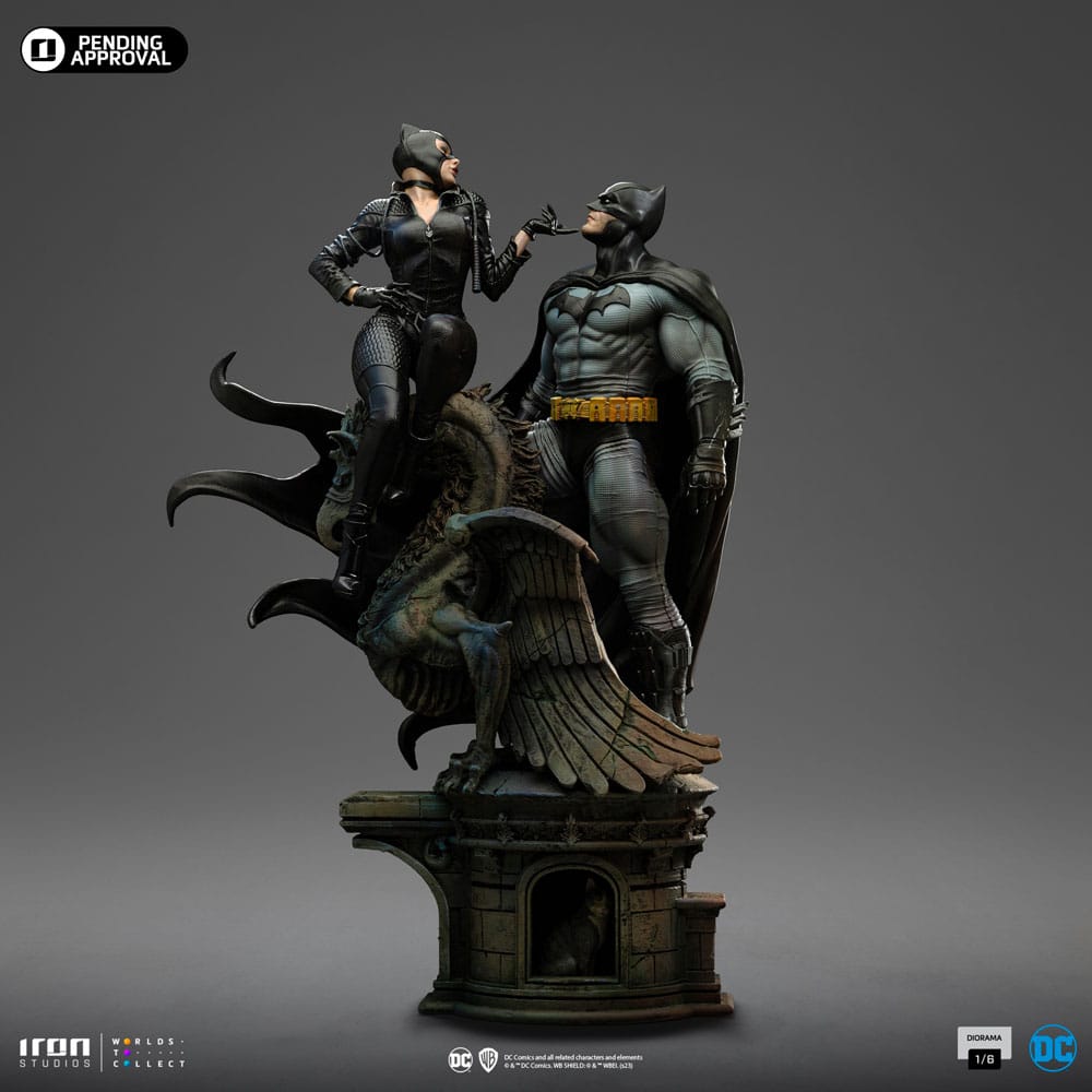 DC Comics Diorama 1/6 Batman & Catwoman 51 cm 0618231955541