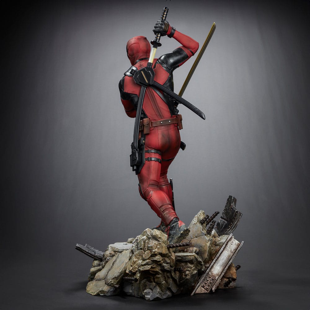 Deadpool 3 Legacy Replica Statue 1/4 Deadpool 58 cm 0618231956265