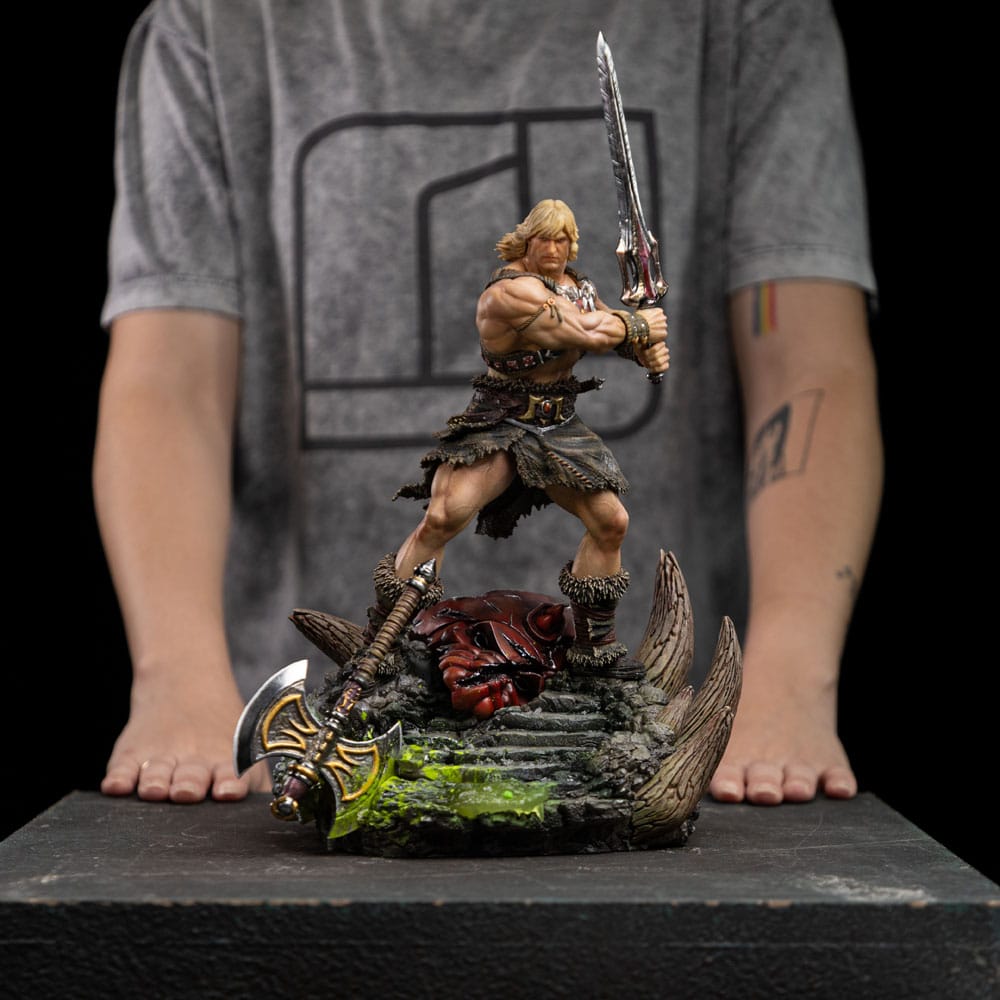 Masters of the Universe Deluxe Art Scale Statue 1/10 He-Man Unleashed 34 cm 0618231956692