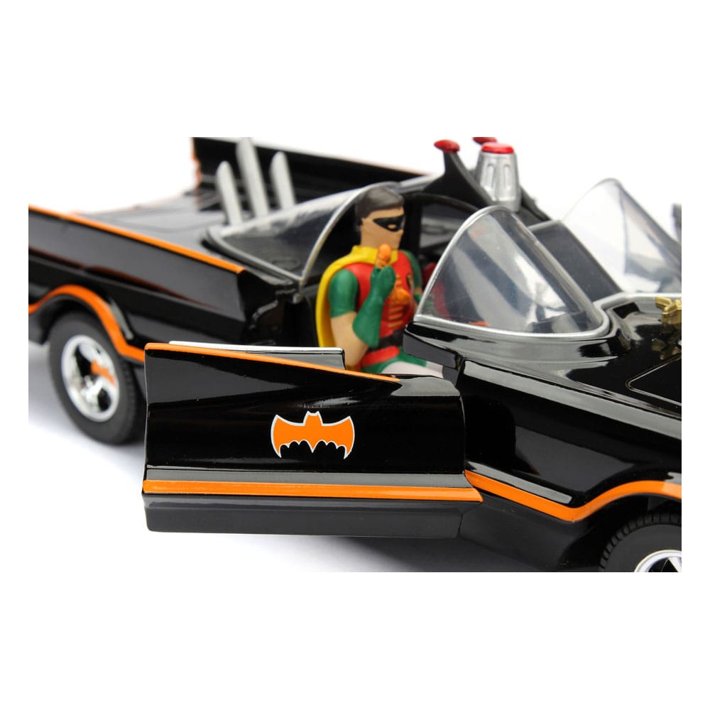 DC Comics Diecast Model 1/24 Batman 1966 Classic Batmobile 4006333064982