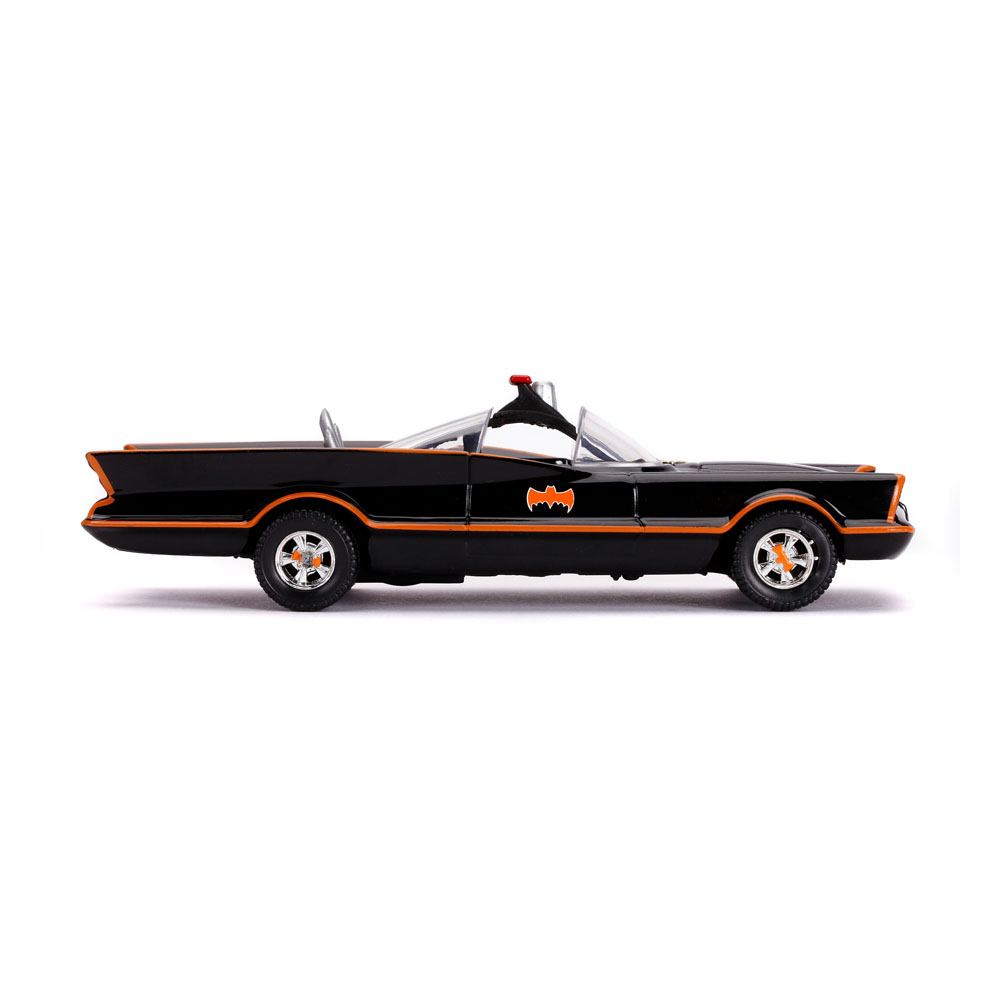 Batman Classic TV Series Diecast Model 1/32 1966 Classic Batmobile with Figure 0801310317037