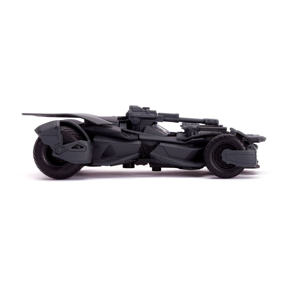 Justice League Hollywood Rides Diecast Model 1/32 Batmobile with Figure 0801310317068