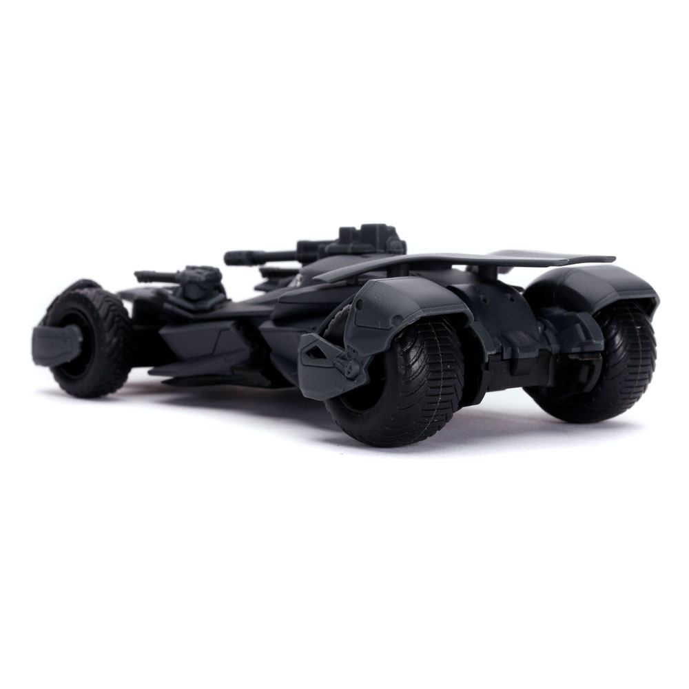 Justice League Hollywood Rides Diecast Model 1/32 Batmobile with Figure 0801310317068