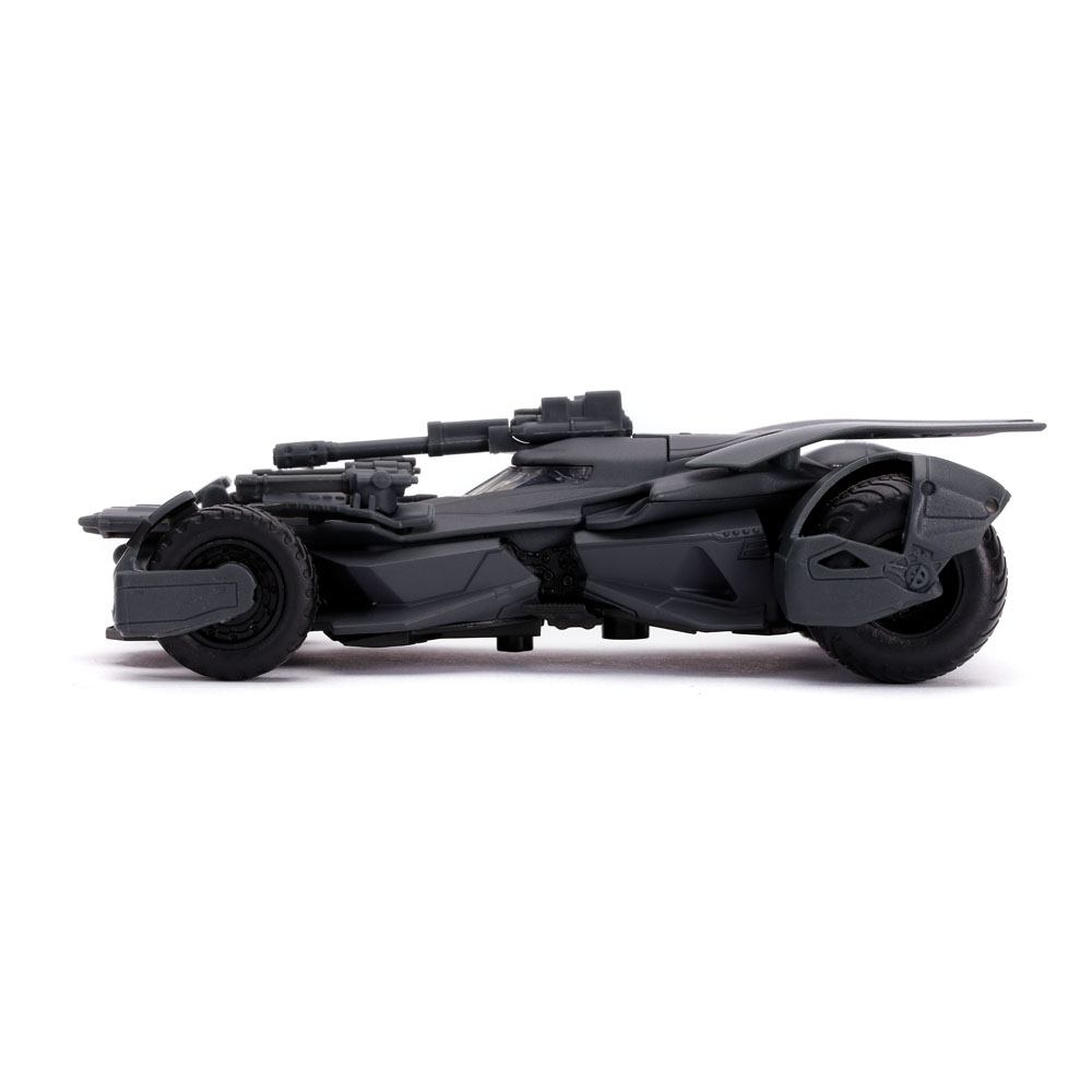 Justice League Hollywood Rides Diecast Model 1/32 Batmobile with Figure 0801310317068