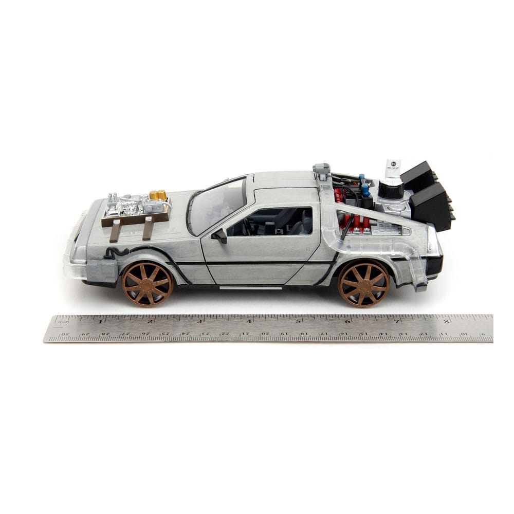 Back to the Future III Hollywood Rides Diecast Model 1/24 DeLorean Time Machine Railroad Wheels 0801310349960