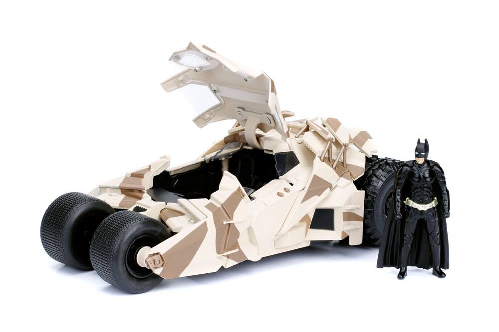 Batman The Dark Knight Diecast Model 1/24 2008 Batmobile Camo with figure 0801310985436