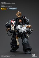 Warhammer 40k Action Figure 1/18 Iron Hands Captain in Terminator Armour 14 cm 6973130375116