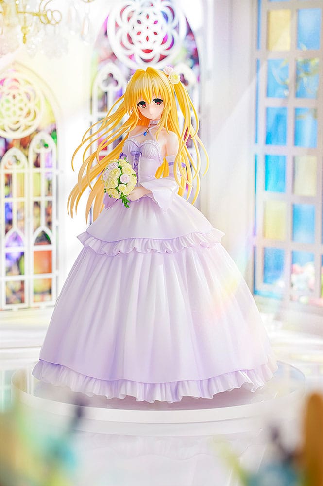 To Love-Ru Darkness PVC Statue 1/7 Golden Darkness Wedding Dress Ver. 23 cm 4935228597901