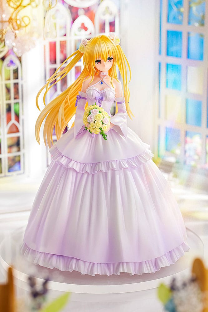 To Love-Ru Darkness PVC Statue 1/7 Golden Darkness Wedding Dress Ver. 23 cm 4935228597901