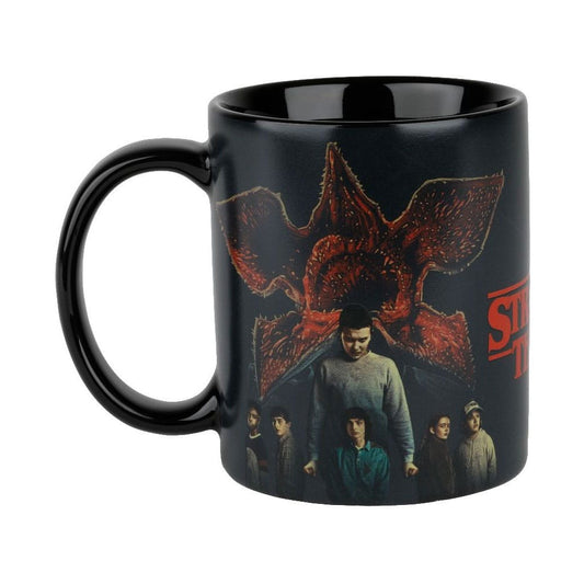 Stranger Things Heat Change Mug Team 320 ml 3328170021050