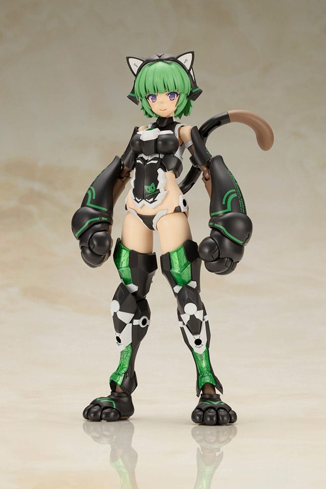 Frame Arms Girl Plastic Model Kit Magatsuki Cat Armor Ver. 16 cm 4934054059911