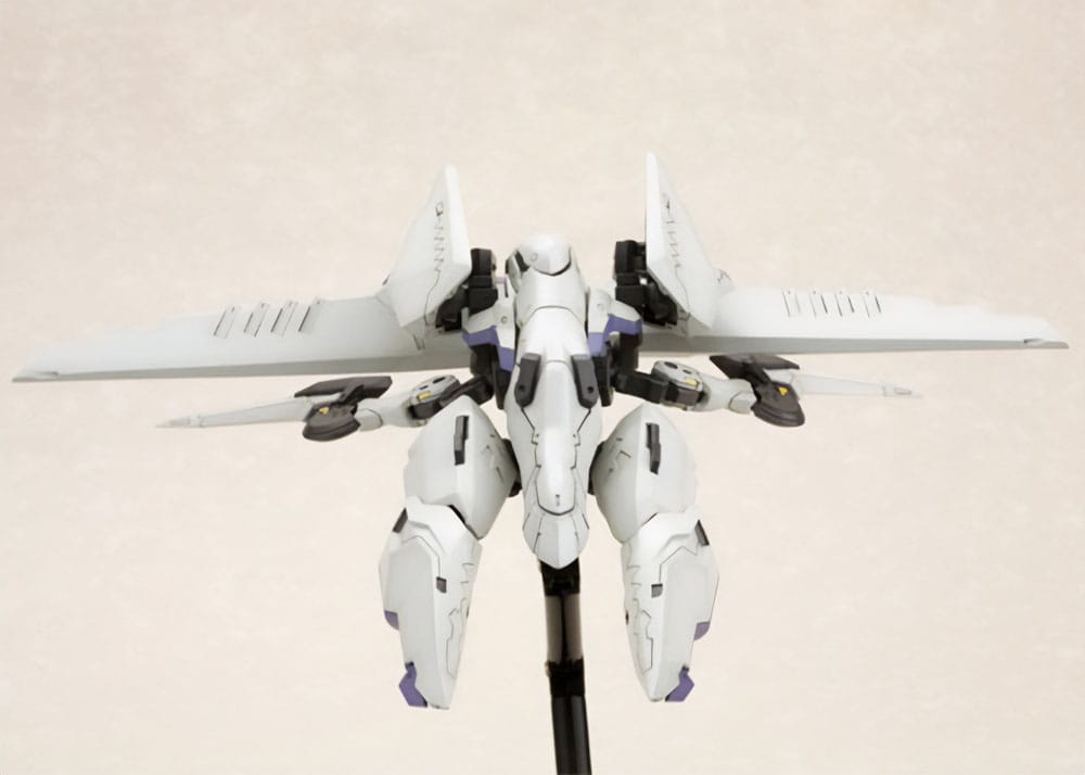 Zone of the Enders The 2nd Runner Plastic Model Kit Vic Viper 18 cm 4934054063222