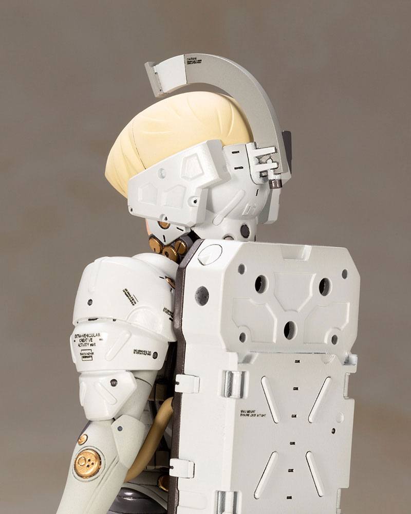 Kojima Productions Plastic Model Kit Ludens 17 cm 4934054108701