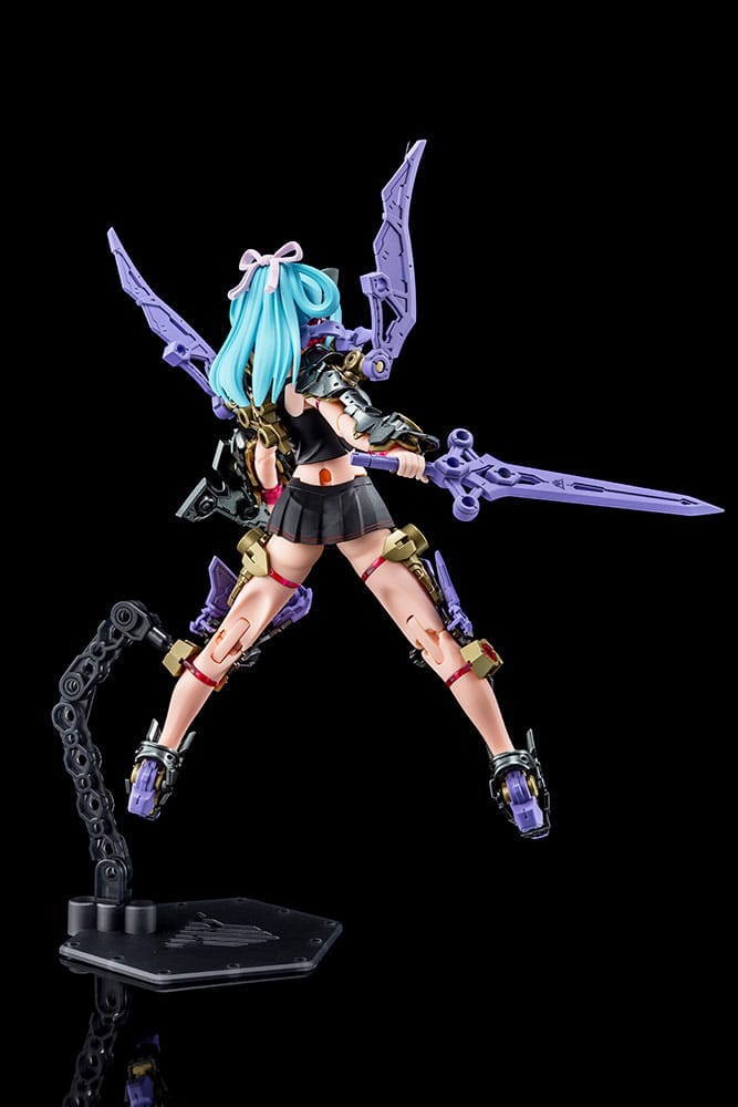 Megami Device Plastic Model Kit 1/1 Buster Doll Knight Darkness Claw 16 cm 4934054064656