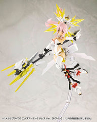 Kotobukiya M.S.G. Model Kit Accessory Set Mecha Supply Y32 Expansion Armor Type E Dress Ver. White 4934054066377