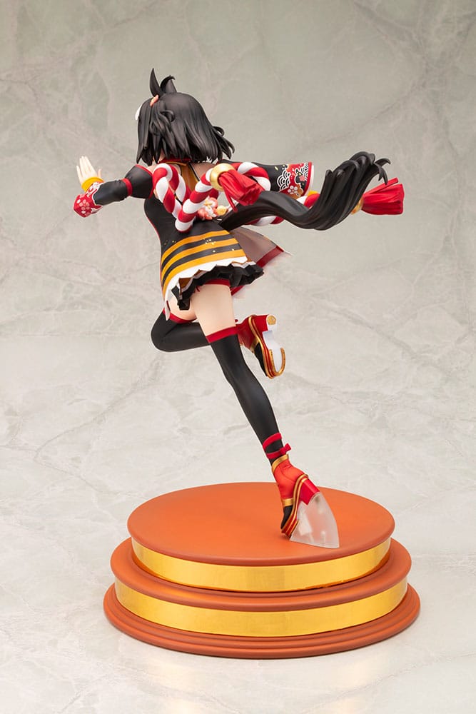 Uma Musume Pretty Derby PVC Statue 1/7 Outrunning the Encroaching Heat Kitasan Black 30 cm 4934054041190