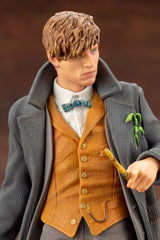 Fantastic Beasts 2 ARTFX+ PVC Statue 1/10 Newt Scamander 18 cm 4934054004744