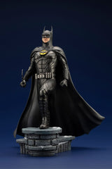 DC Comics ARTFX PVC Statue 1/6 The Flash Movie Batman 34 cm 4934054051410