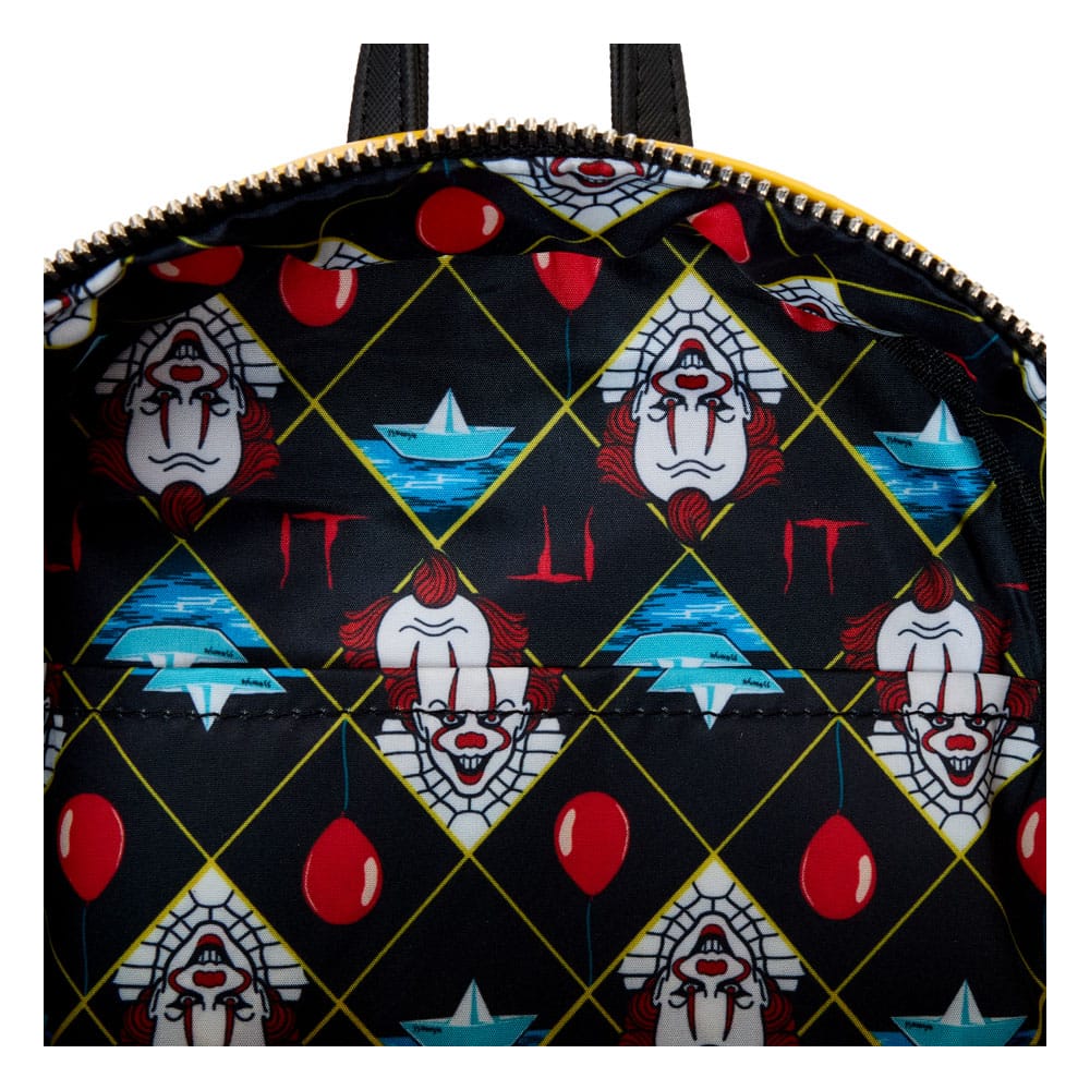 IT by Loungefly Mini Backpack Raincoat Cosplay 0671803524118