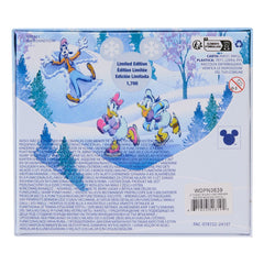 Disney by Loungefly Enamel 3" Pins Mickey and friends Winter Wonderland 3" Limited Edition 8 cm 0671803528192