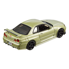 Hot Wheels Premium Diecast Vehicle 1/43 Nissan Skyline GT-R 0194735124800