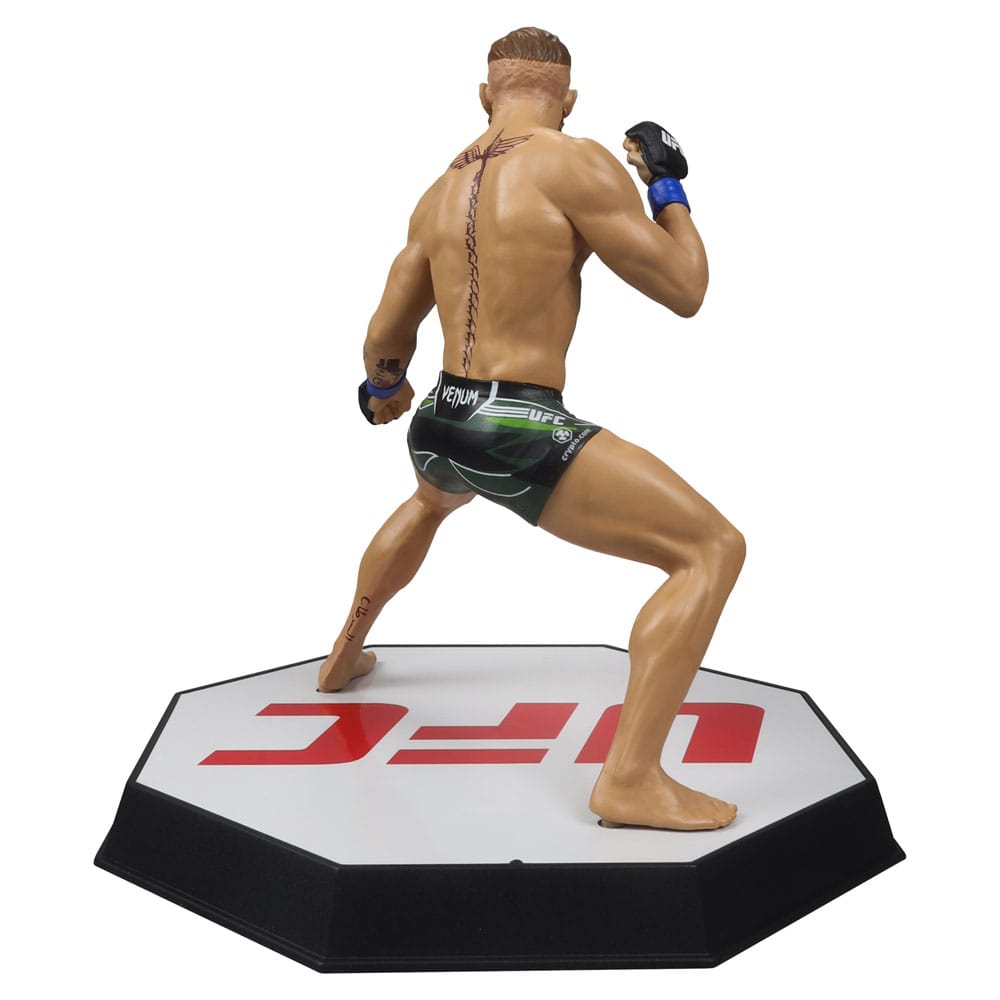 UFC Posed PVC Statue Conor McGregor 18 cm 0787926104318