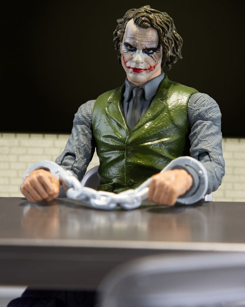 DC Multiverse Action Figure The Joker (Jail Cell Variant) (The Dark Knight) (Gold Label) 18 cm 0787926153996