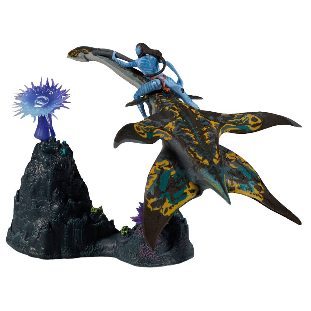 Avatar: The Way of Water Deluxe Medium Action Figures Neteyam & Ilu 0787926163827