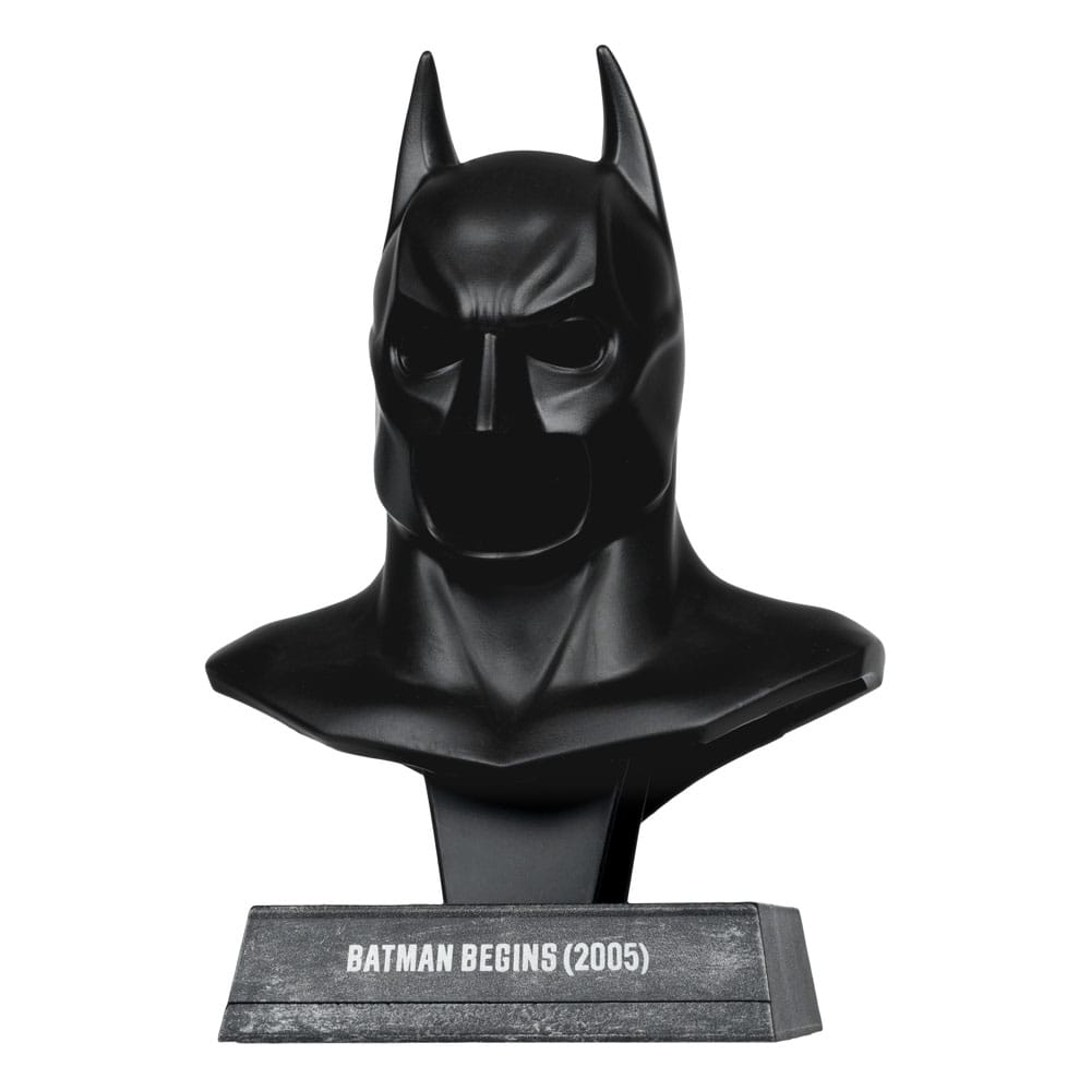 Batman Begins DC Direct Mini Replica 1/3 Batman Cowl 19 cm 0787926179187