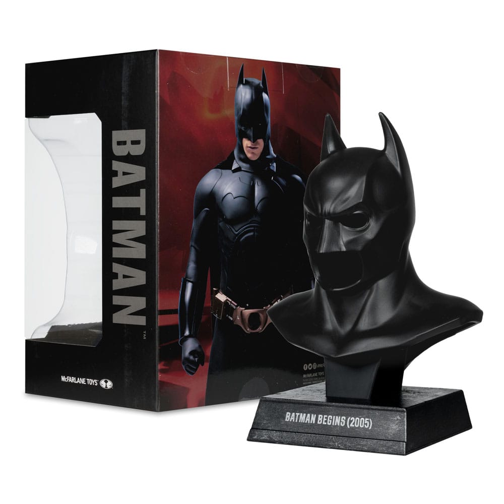 Batman Begins DC Direct Mini Replica 1/3 Batman Cowl 19 cm 0787926179187