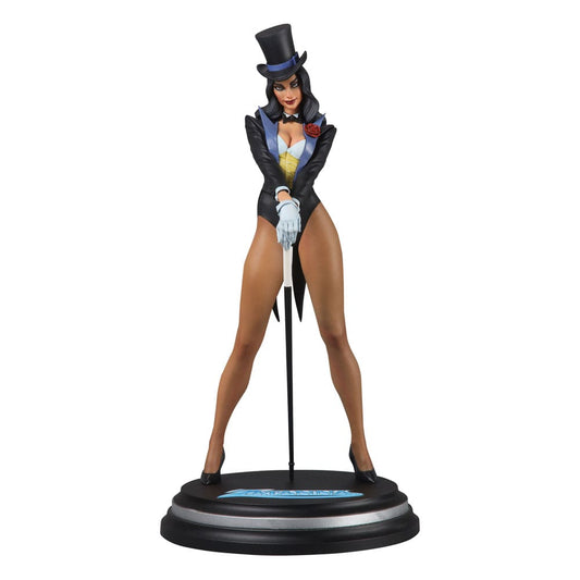 DC Direct DC Cover Girls  Statue Zatanna by J. Scott Campbell 23 cm 0787926302226