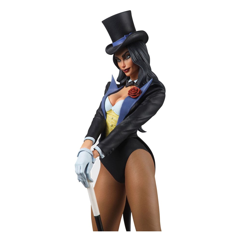 DC Direct DC Cover Girls  Statue Zatanna by J. Scott Campbell 23 cm 0787926302226