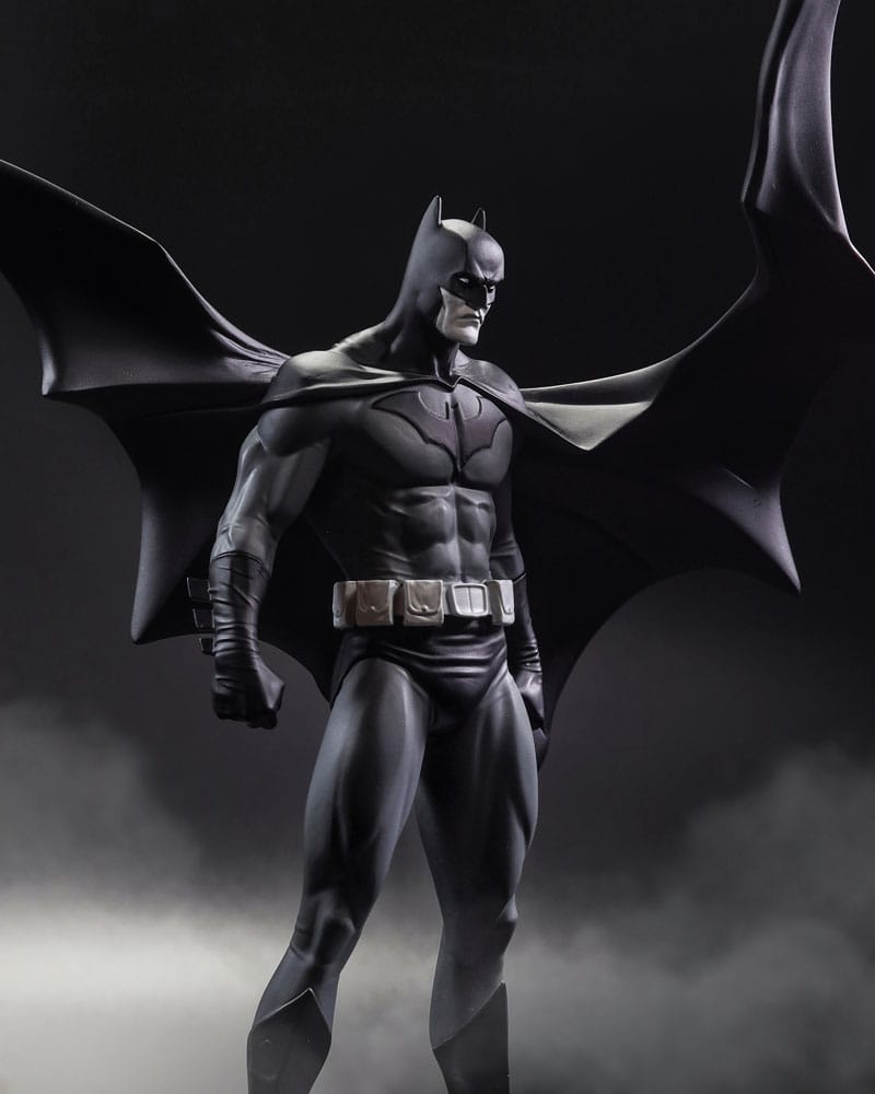 DC Direct Resin Statue Batman Black & White Batman (by Jorge Jimenez) 27 cm 0787926302240