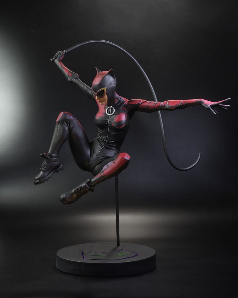 DC Designer Series Statue 1/6 Catwoman by Jock 33 cm 0787926302417