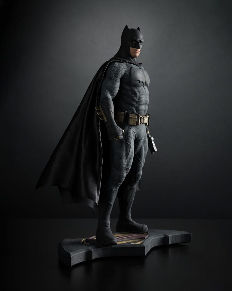 Batman v Superman: Dawn of Justice Statue 1/6 Batman 32 cm 0787926302455